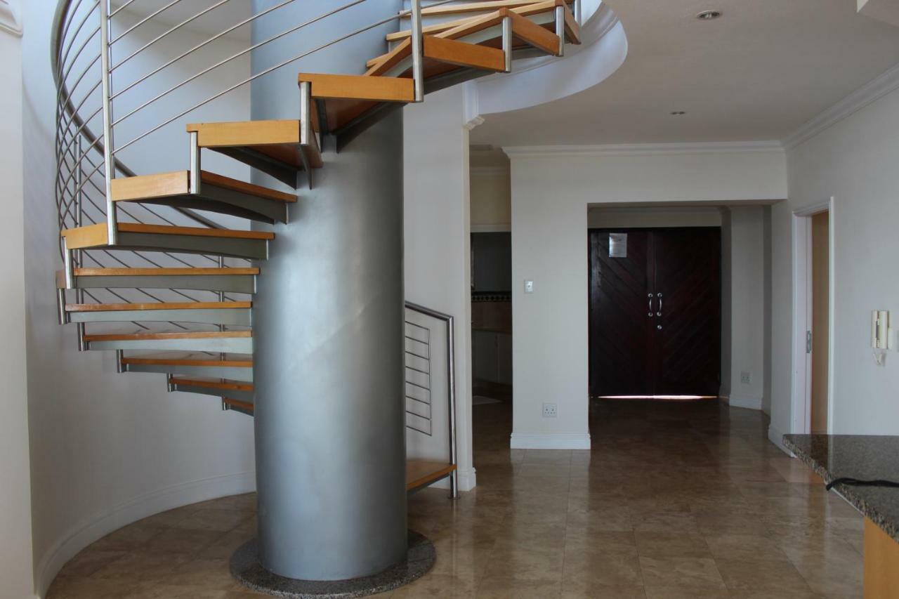 Unit 1101 Oyster Rock Appartement Durban Buitenkant foto