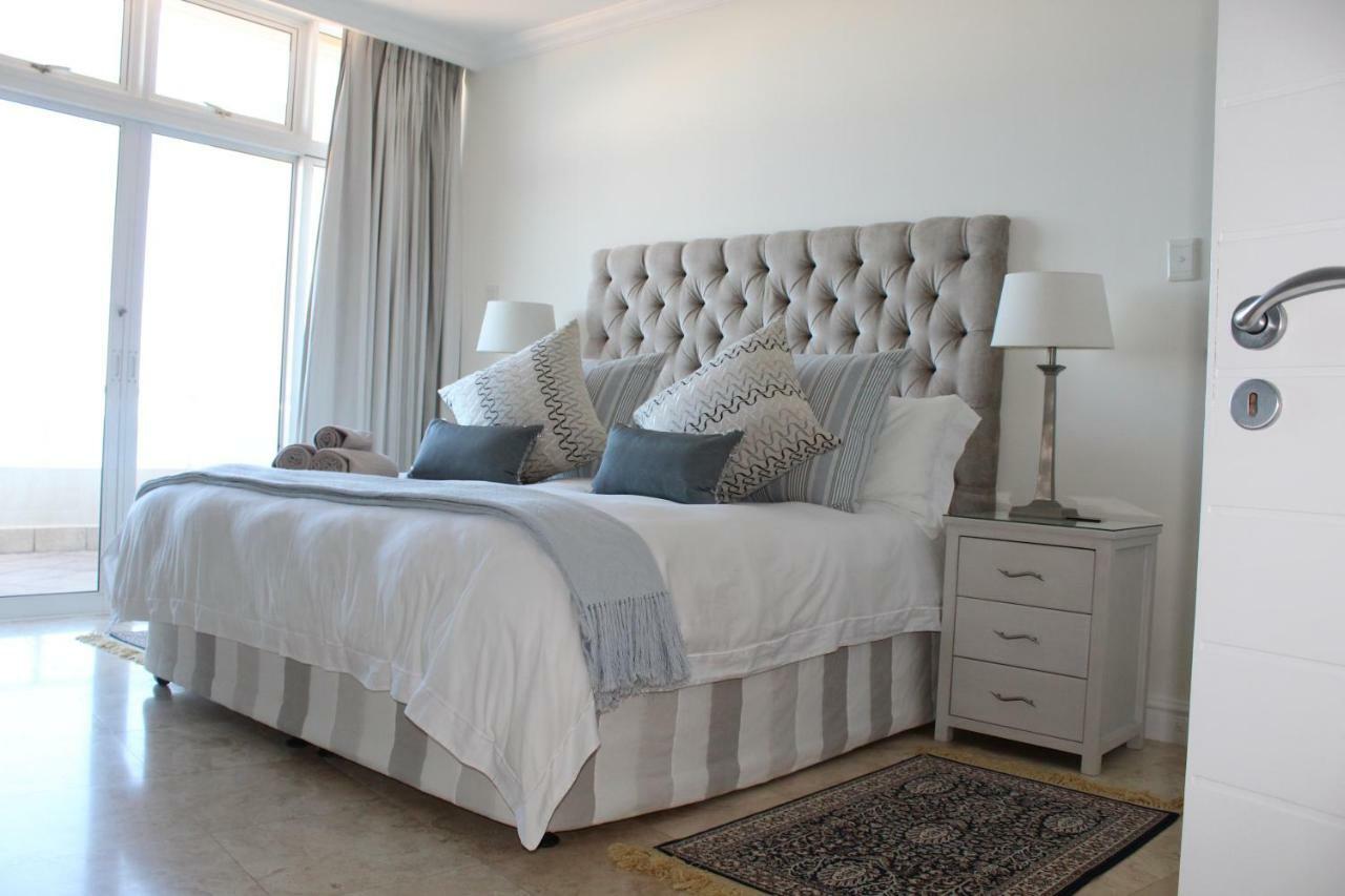 Unit 1101 Oyster Rock Appartement Durban Buitenkant foto