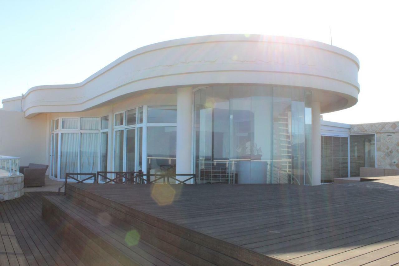 Unit 1101 Oyster Rock Appartement Durban Buitenkant foto