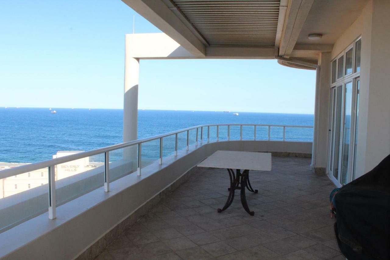 Unit 1101 Oyster Rock Appartement Durban Buitenkant foto